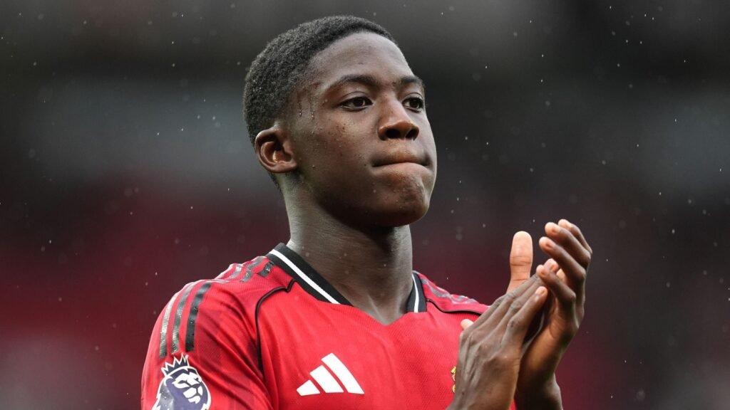 Kobbie Mainoo told there is no ‘scenario’ he leaves Man Utd after Bruno Fernandes injury