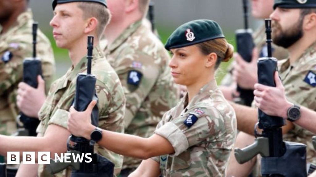 UK to offer military ‘gap year’ to boost recruitment