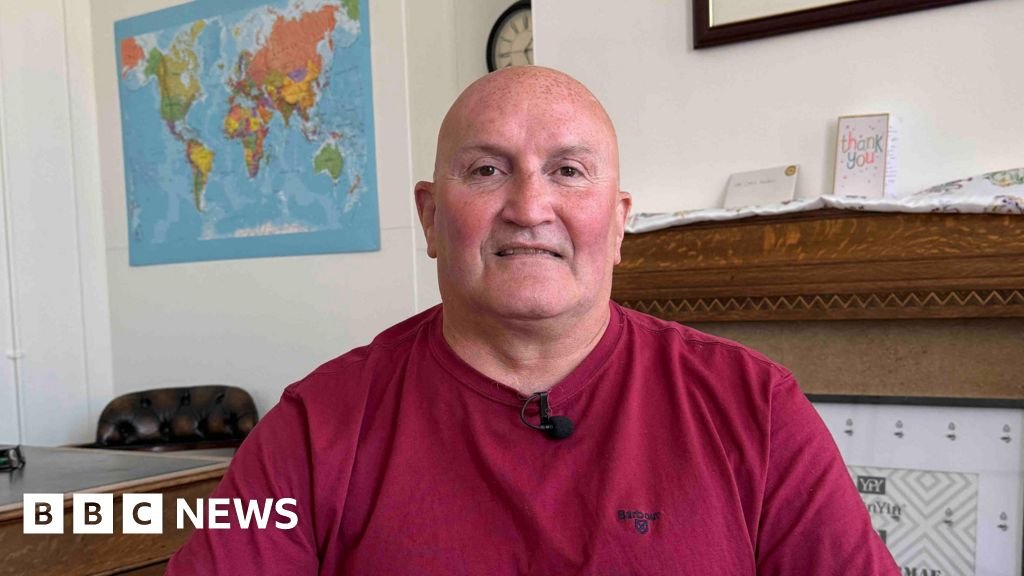 Council leader ousted over election delay row