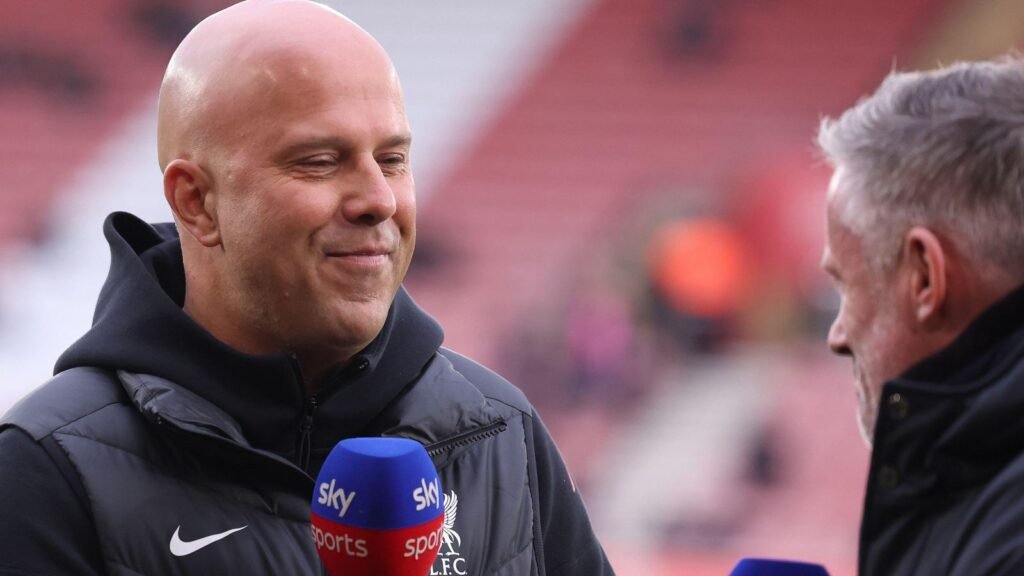 Carragher ‘taken aback’ by Slot sack shouts as hypocritical Liverpool legend doubles down
