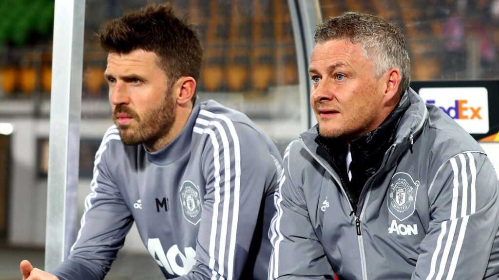 Man Utd: Solskjaer, Carrick ‘increasingly unlikely’ update emerges for one reason as decision ‘delayed’