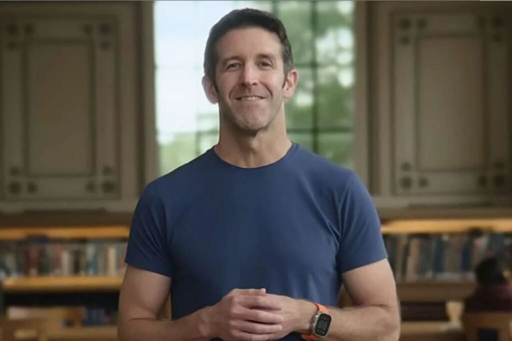 Inside Apple’s Succession Plan: One Name Keeps Coming Up