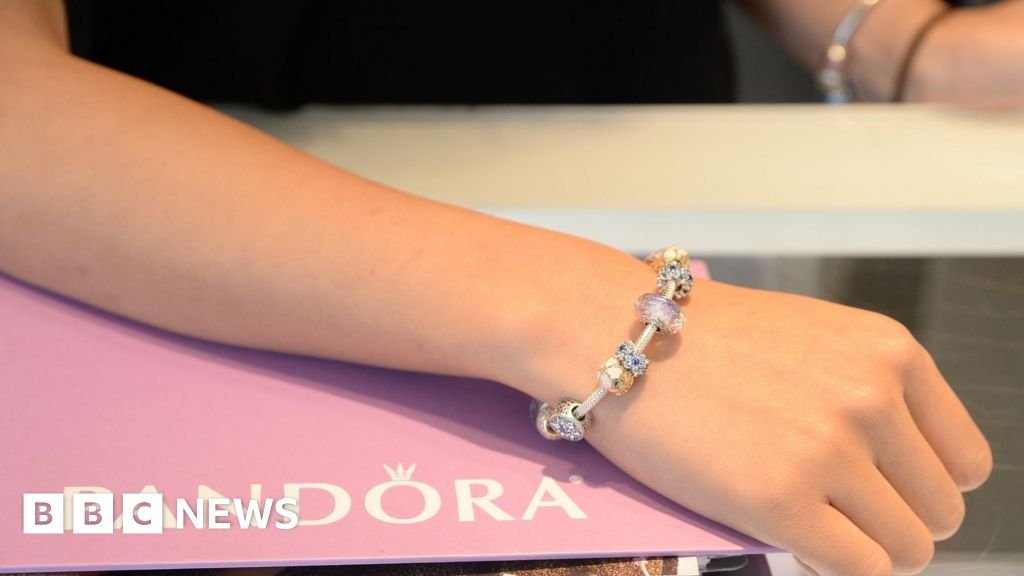 Pandora switching to platinum from silver as prices surge