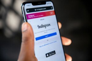 Instagram Users Urged to Save Encrypted DMs Before Feature Disappears